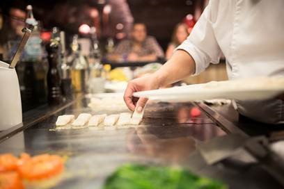 apre il primo ristorante